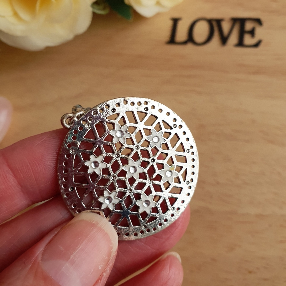 Round Silver Stud Earrings - Picture 3 of 5